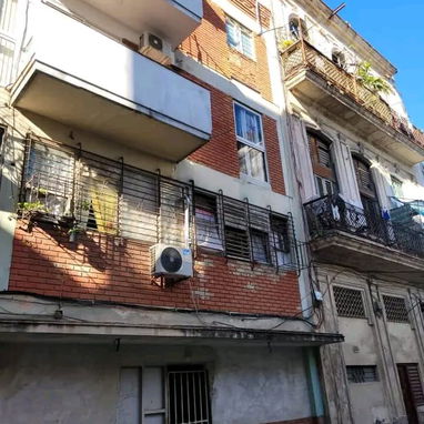 APARTAMENTO IDEAL PARA RENTA EN LA HABANA VIEJA - 2/10