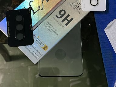 Aros independiente de aluminio y cristal y micas enterizas para iPhone y Samsung(todas las series) - Img 65758638