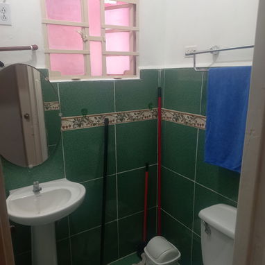 RENTA DE APARTAMENTO DE 1 HAB EN CENTRO HABANA A ESTUDIANTES EXTRANJEROS. - 7/10