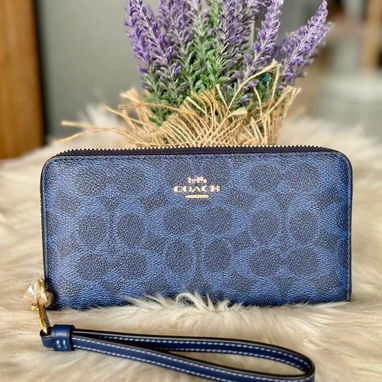 Cartera larga C COACH - Img 124072907