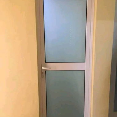 Trabajos en aluminio y melamina - Img 125099770