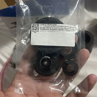 Vendo piñon de 4ta racing de 21 dientes de ax 100 y otras piezas interesados llamar o escribir por WhatsApp - 2/4