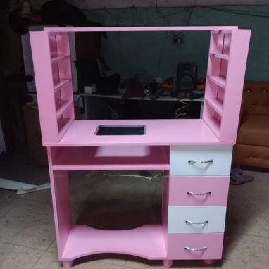 MESITAS DE UÑAS - Img 125272552