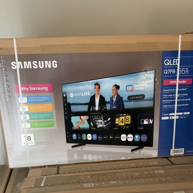 Samsung 55” Clase QLED Q7FB 4K Samsung Vision AI Smart TV 2025 - QN55Q7FBAFXZA - Img 116799141