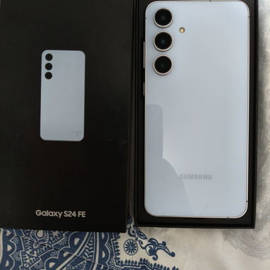 Vendo Samsung S24 FE nuevo en caja de 8Gb y 128Gb #52679167 - 2/2