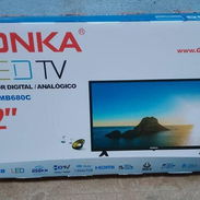 Smart TV Konka 32" Cajita interna - Img 55038209