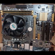 Tengo un kit h81 de 4ta, con 8gb de RAM, micro i5-4460, tiene su chapilla, de uso funcionando al 100 - Img 57544575