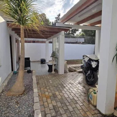 Venta de Casa en Sabta Fe. Con piscina. - 2/10