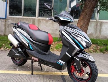 Moto eléctrica Mishosuki New Pro nueva 0km 🛵.  Motor potente de 3000w⚡️. 72v / 70ah autonomía de 200km 🔋 - Img 66083504
