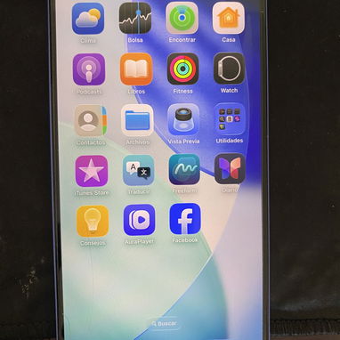 vendo iphone 16 plus bateria al 97 % todo impecable 256 gigas interno - Img 128073422