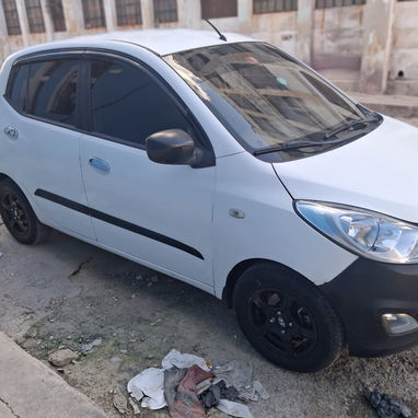 Hyundai i10 Año 2009 - 3/5