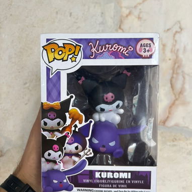 ✨ *Funkos* - 4/10