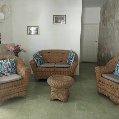 Económica casa en la playa pero con todas las condiciones con piscina y cerca del mar. Whatssap 5 2959440 Hilda - Img 124750213