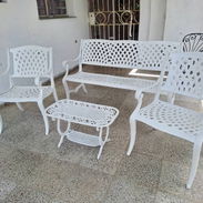 Camas tapizadas juegos de sala sillones juegos de terraza y más - Img 55627275