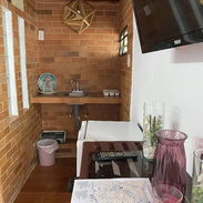Renta de hostal en el CENTRO HISTORICO! NO se va la corriente! - Img 52793100