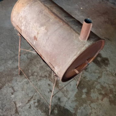 Vendo horno de carbon a 10000 cup,whatsapp 59335637,soy de alamar - Img 123097773