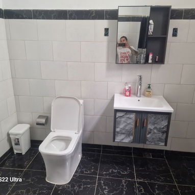 Se vende casa grande con garage - 8/10