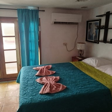 Renta de apt en el vedado - Img 125226184