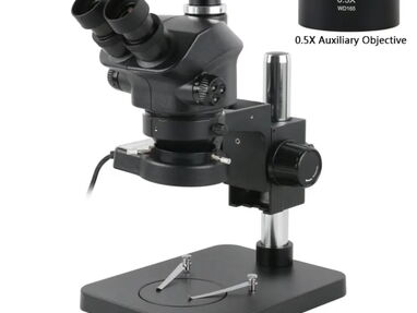 Microscopio trinocular con lampara led y lente barlow 0,5x. Newww - Img main-image