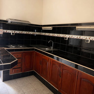 🏠 Se Vende Propiedad Única en el Centro de la ciudad de Matanzas - 8/10