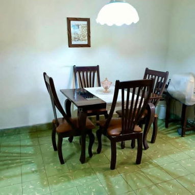 SE VENDE! Joya de 1956 en Alturas del Bosque (Playa) - Img 121517565