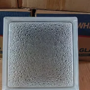 Dale vida y cambio a tu baño !!! Embellezelo con bloques de cristal - Img 54490661