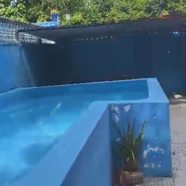 PISCINA DISPONIBLE PARA RENTA EN SAN MIGUEL. - 3/5