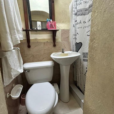 Se vende casa en Centro Habana en 1er piso interior - Img 124833349
