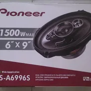 Bocinas Pioneer de carro!!! 1500W!!! Excelente calidad!!! GANGA!!! - Img 54561351