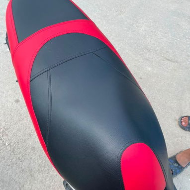 SE TAPIZAN LOS COJINES DE MOTO AL MOMENTO - 3/10