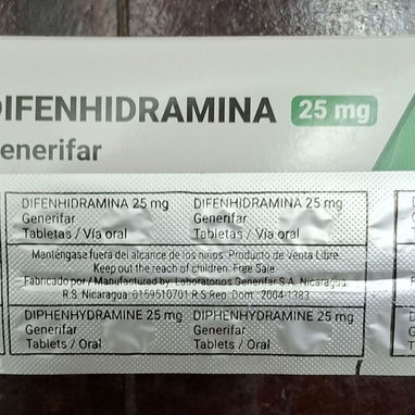 ©- Difenhidramina (Benadrilina) 25mg, 1 Tira de 10 Tableta-© - 2/3