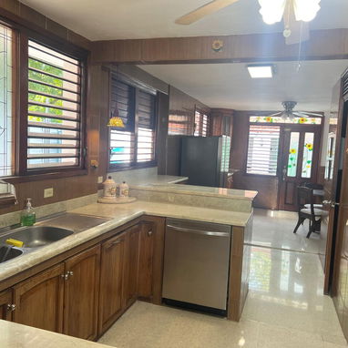 Casa independiente en Siboney Playa 948m² con todas las comodidades - Img 127298275