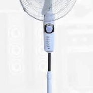 Ventilador recargable de pedestal - Img 55503271