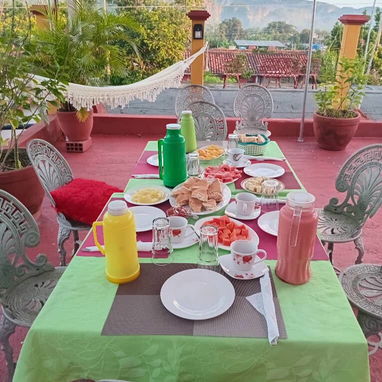 ⛱️🌿✨ ¡Descubre la magia de Viñales-Hostal Elio! ⛱️/House for rent in Viñales Cuba/Accommodation/Alquiler de casa - Img 122800812