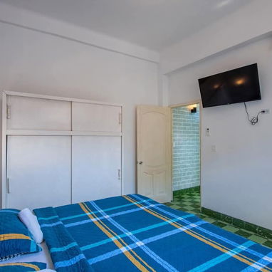 🏠 Éste apartamento le invita a hospedarse con energía eléctrica las 24 horas del día.Ideal para estudiantes extranjeros - Img 114352051