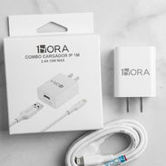 Cargador de IPhone de 12w ( espiga + cable ) Carga eficiente a 3000 mn - Img 57792666