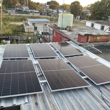 Artemisa: paneles solares e inversores instalados, rebajas por Halloween - 5/8