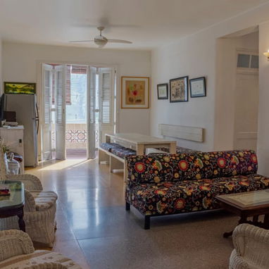 Apartamento donde se combina la historia con lo contemporáneo. - Img 114626009