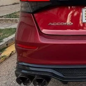 Honda Accord 2023 es verdaderamente un automóvil único en su tipo.Sus dinámicas capacidades de rendimiento,salón en piel - Img 107293473