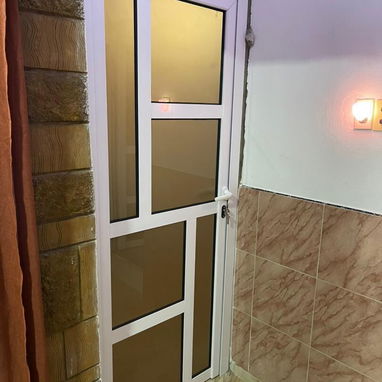 Marqueteria de aluminio y cristal 🔮 - Img 123863095