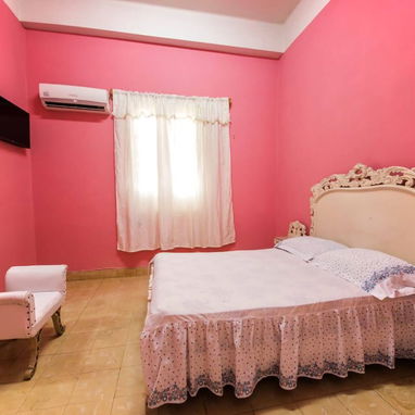 300 USD.RENTO LINEAL APTO DE 2 HABITACIONES Y 2 BAÑOS EN EL VEDADO ZONA CENTRICA POR HOTEL NUEVO TORRE K .52501177 - Img 124088249