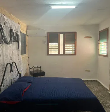 SE RENTA APTO INDEPENDIENTE (two rooms) A DOS CUADRAS DE LA PLAYA DE GUANABO. 58858577. SIN PISCINA - Img 98983949