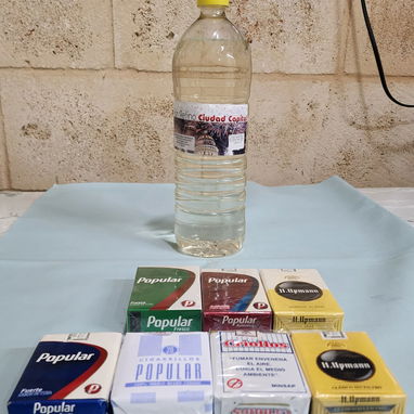 FOSFORERAS, CIGARROS Y RON - Img 104398424