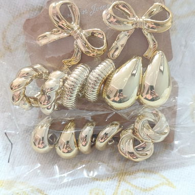 Bisutería bbb cadenas, aretes, anillos... - Img 119408879