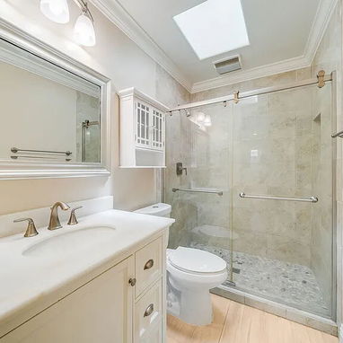 Se vende apartamento de 2 habitaciones y 2 baños en Vedado - Img 124370228