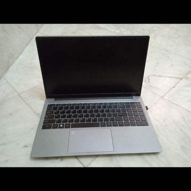 Laptop - 4/7