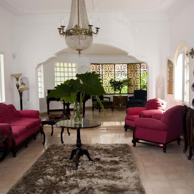 📱 Hostal Exclusivo con Piscina y Tarima para Estancias o Pasadías - Img 116121419