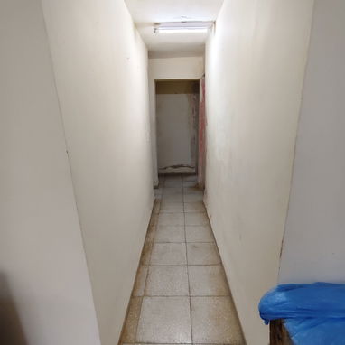 Se vende apartamento en bajos, Reparto Marti. - Img 125521464