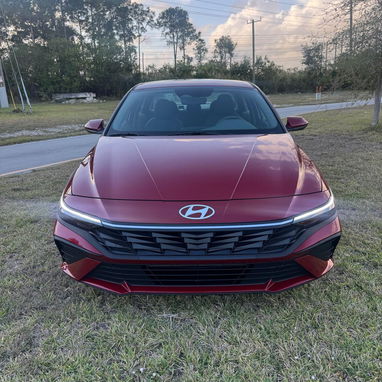Vendo o negocio Yhunday sonata del 2025 cero millas - Img 92505936