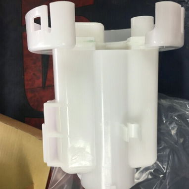 Vendo Bomba de gasolina nueva de Hyundai. Sensor d posición d cigüeñal en 50 usd.Barra estabilizadora de atrás 25 usd. - Img 113650072